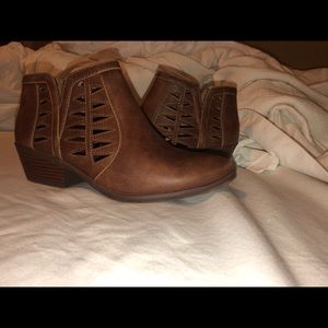 Soda Perforated Booties